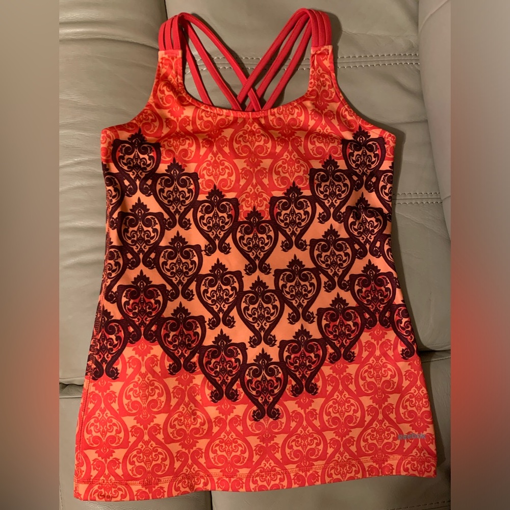 Reebok sz S orange & black workout top with built in shelf bra.